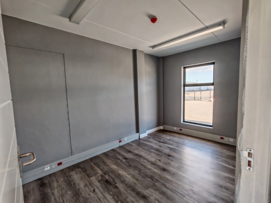 To Let commercial Property for Rent in Firgrove Western Cape
